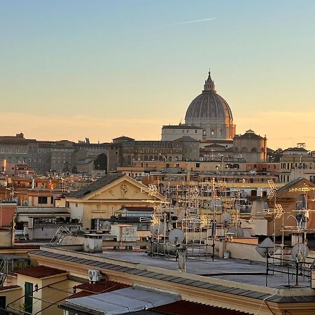 Qg Vatican Golden House Rom Exteriör bild